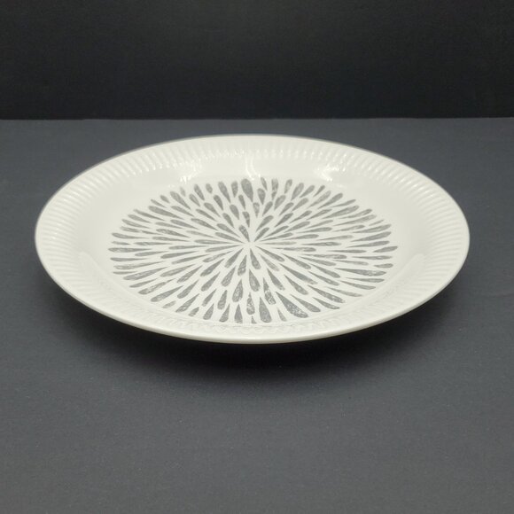 Lenox Profile Accent Luncheon Plates Gray White Embossed Porcelain Salad Plates - Picture 8 of 8